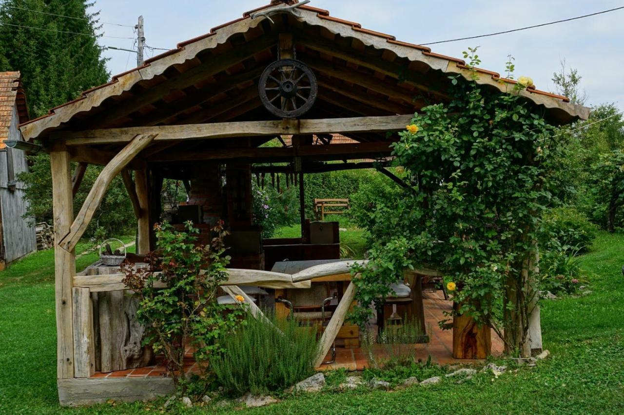 Dorina Hiza Villa Karlovac Exteriör bild